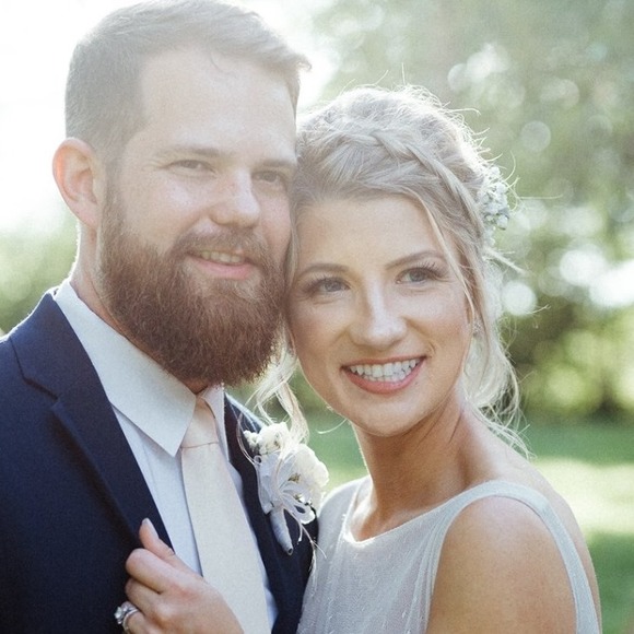 Meet your Posher, Michelle - Picture 1 of 1